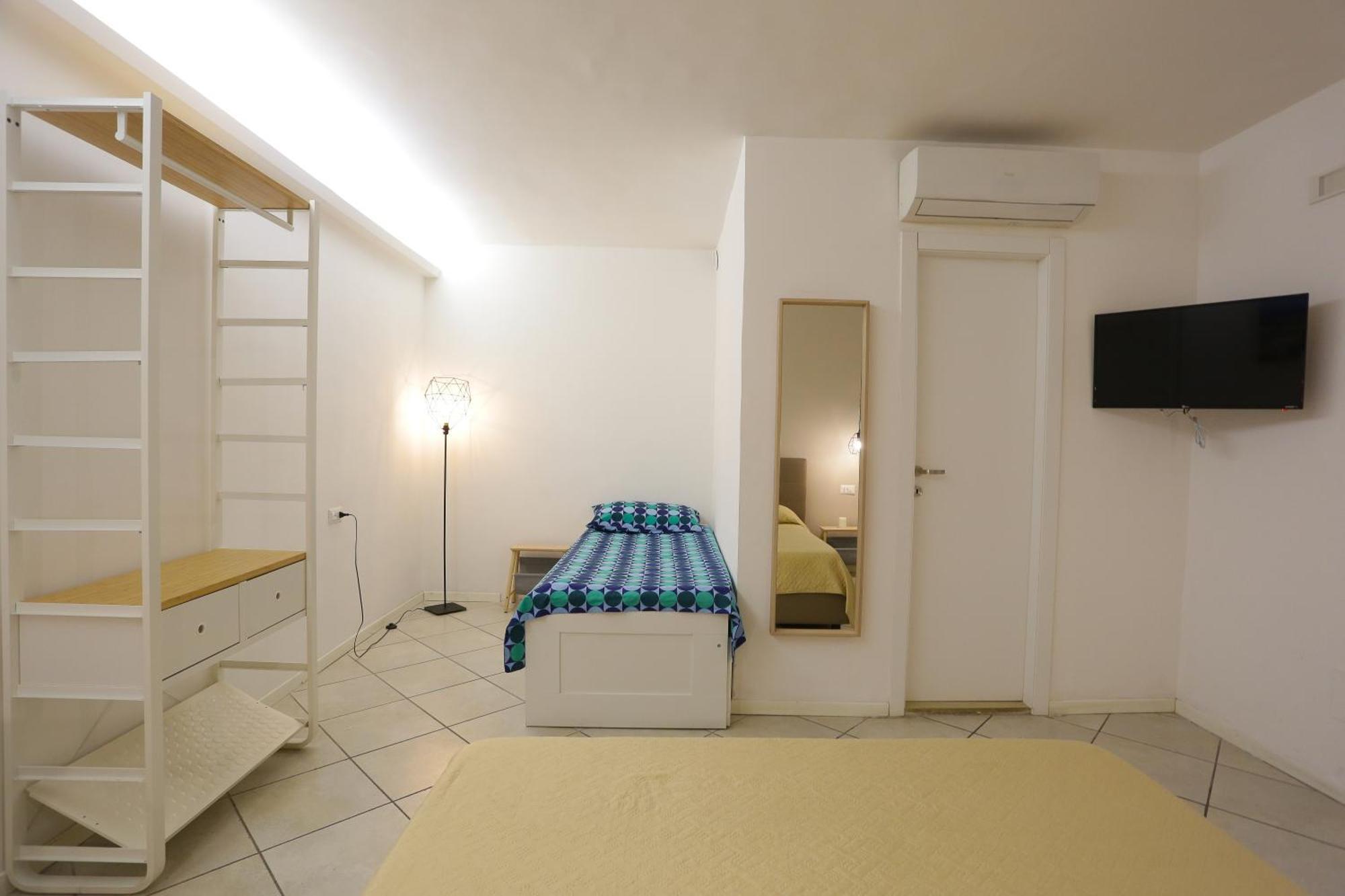 Domus Zapata Hotel Napoli Eksteriør billede