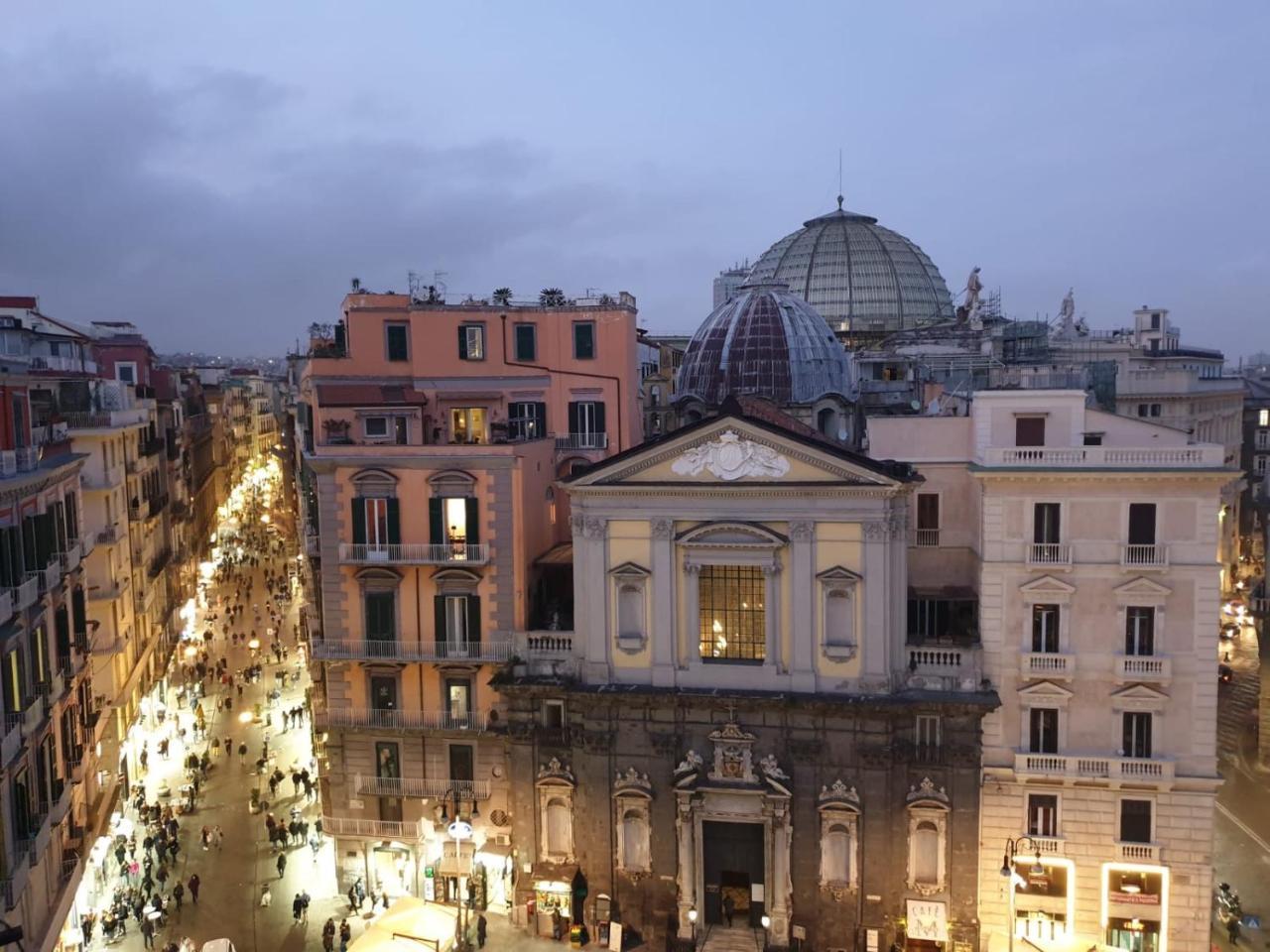 Domus Zapata Hotel Napoli Eksteriør billede
